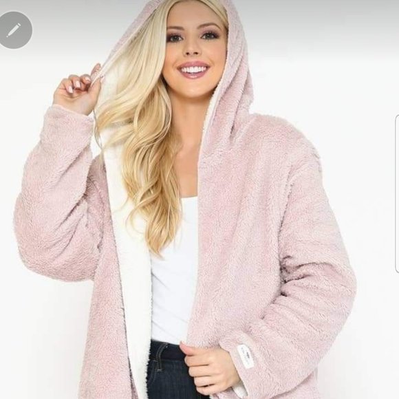 Reversible Faeux Sherpa Hooded Sweater - Picture 2 of 2